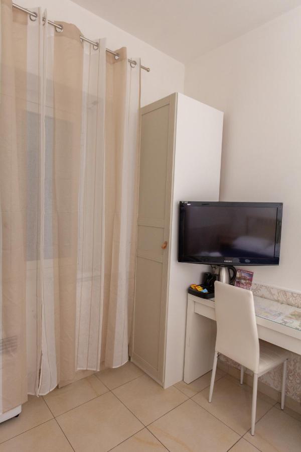 Aurelio Deluxe Rooms Róma Kültér fotó